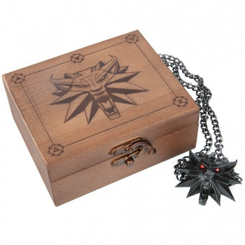 The Witcher 3 Wild Hunt Medallion and Chain with LED Eyes in Wooden Box